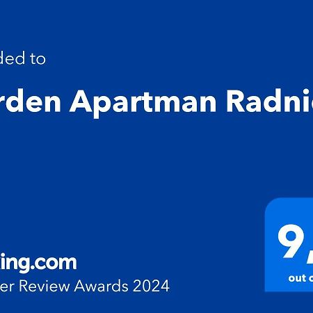 Garden Apartman Radnica - Private Parking Included 科希策 外观 照片